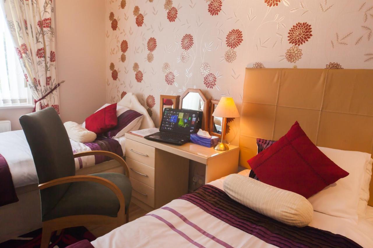 Wyngate Guest House Great Meols Eksteriør billede