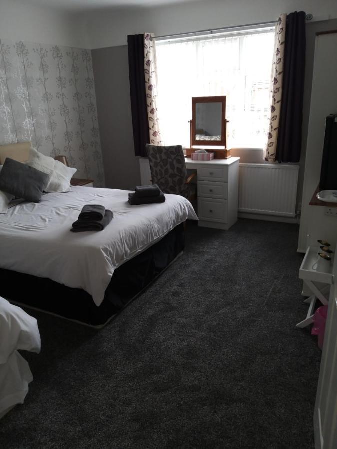 Wyngate Guest House Great Meols Eksteriør billede