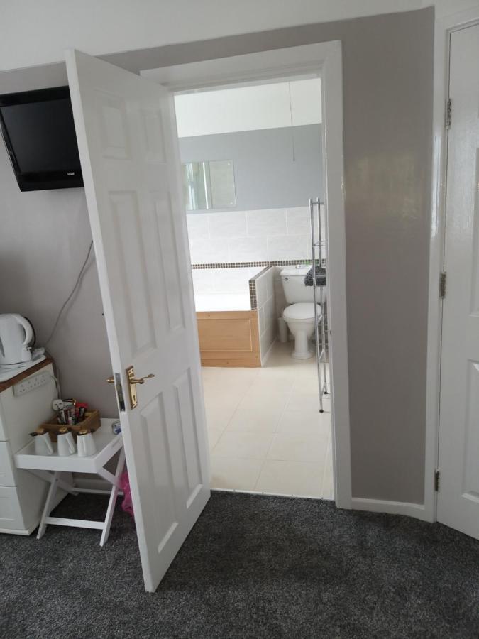 Wyngate Guest House Great Meols Eksteriør billede